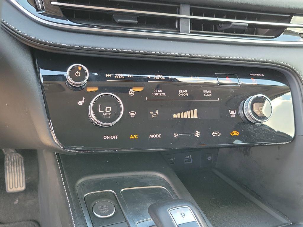 used 2024 INFINITI QX60 car, priced at $37,000