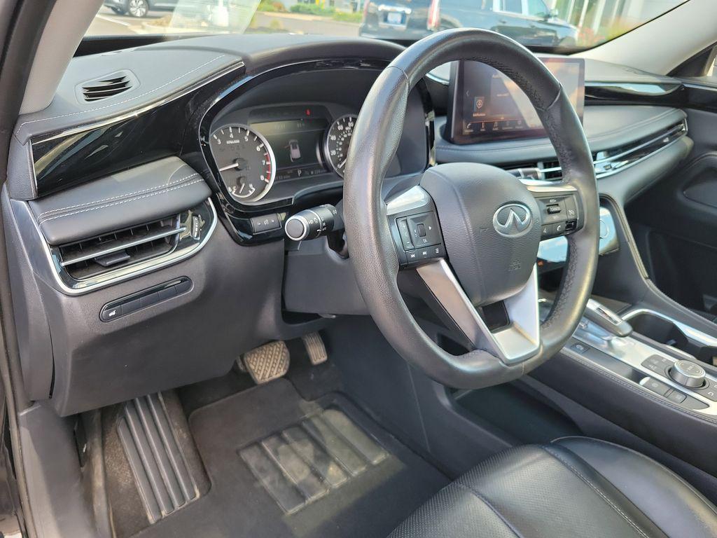 used 2024 INFINITI QX60 car, priced at $37,000