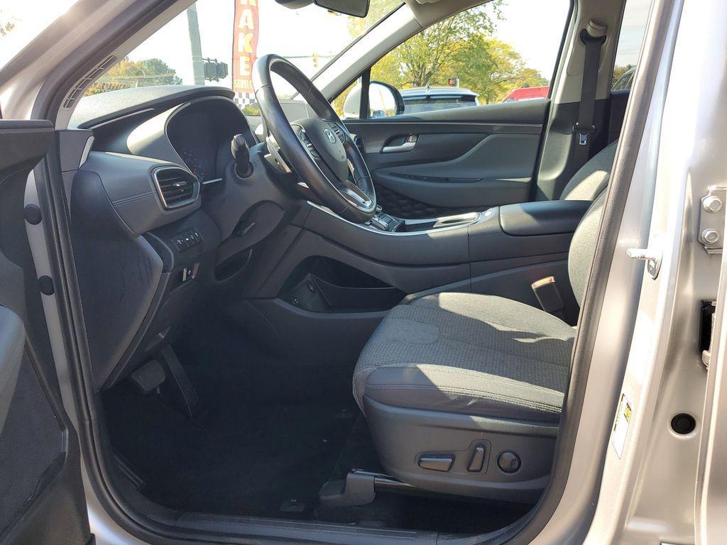 used 2023 Hyundai Santa Fe car, priced at $20,897