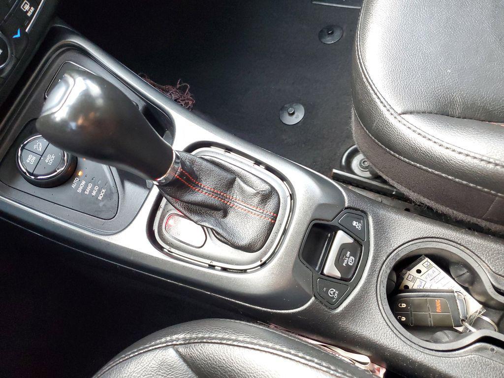 used 2020 Jeep Compass car, priced at $18,999