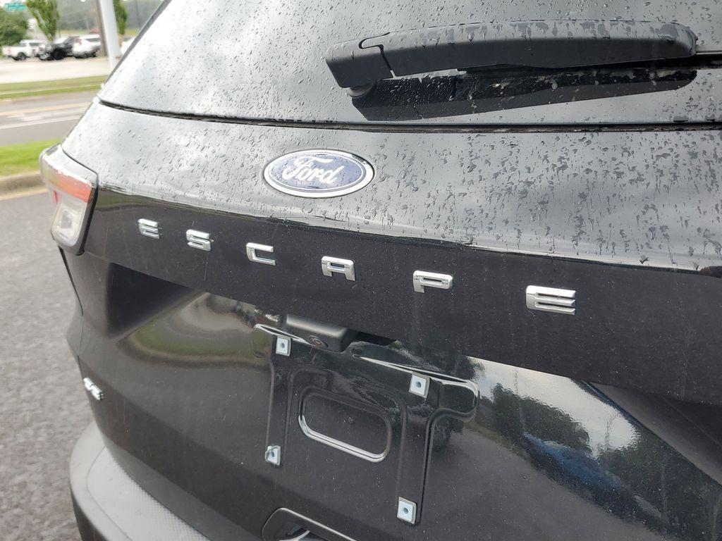 used 2022 Ford Escape car, priced at $23,500