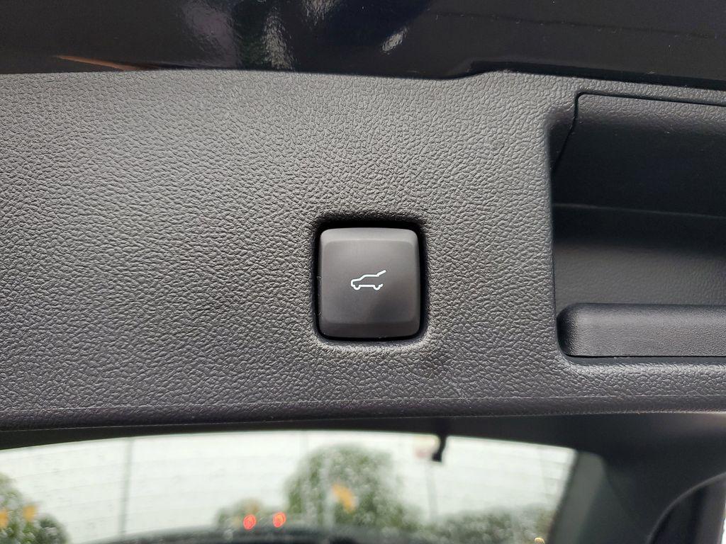used 2022 Ford Escape car, priced at $23,500