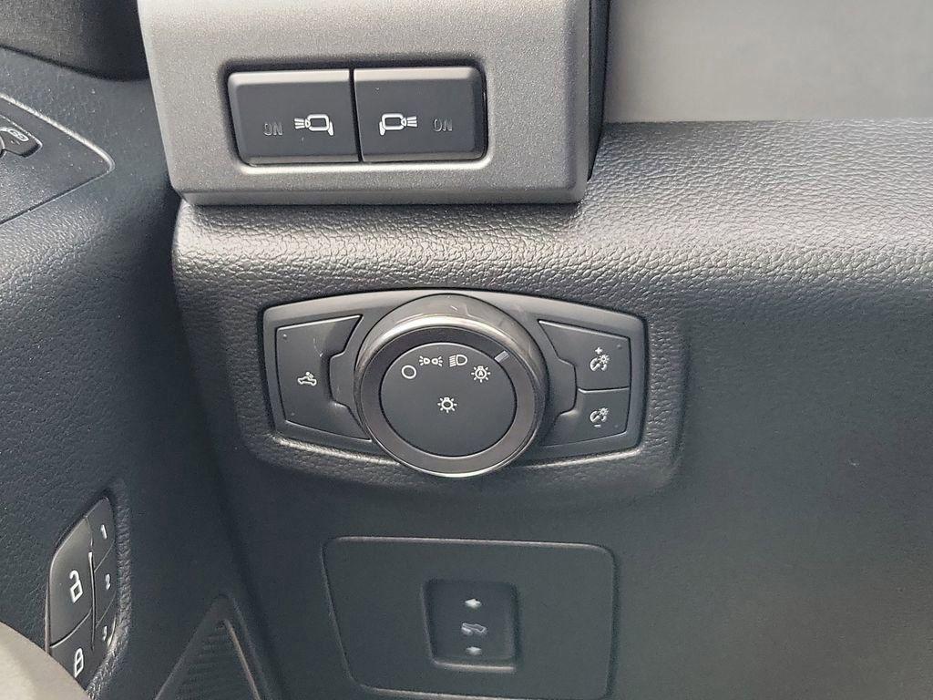 used 2018 Ford F-150 car, priced at $41,500