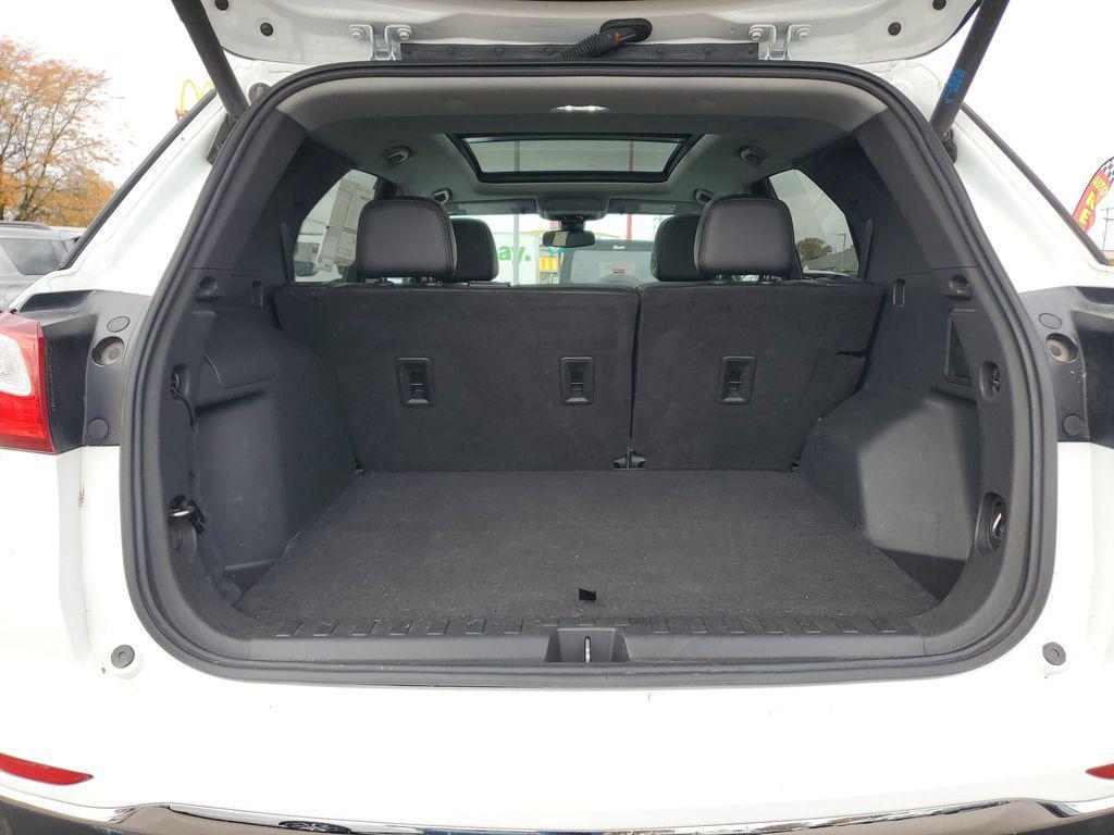 used 2021 Chevrolet Equinox car, priced at $23,000