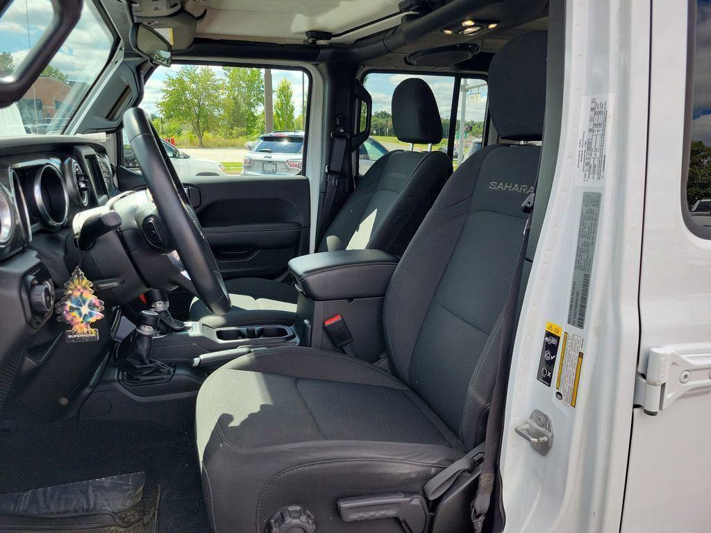 used 2021 Jeep Wrangler Unlimited car, priced at $27,975