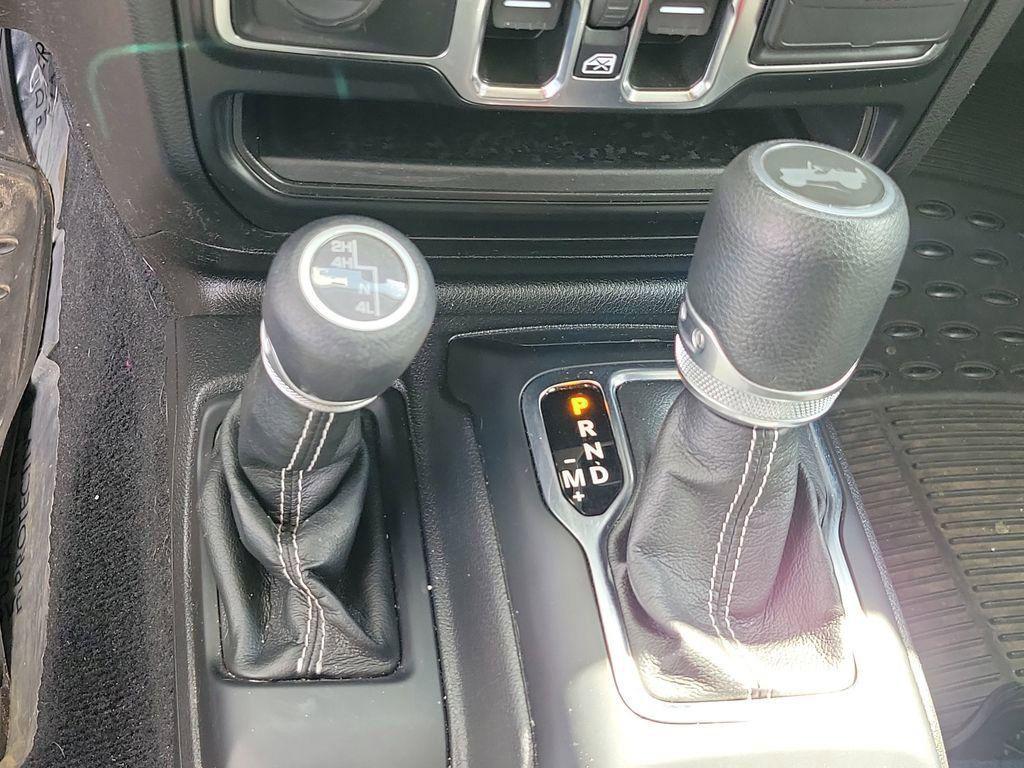 used 2021 Jeep Wrangler Unlimited car, priced at $27,975