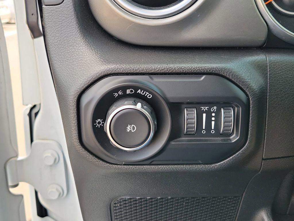 used 2021 Jeep Wrangler Unlimited car, priced at $27,975