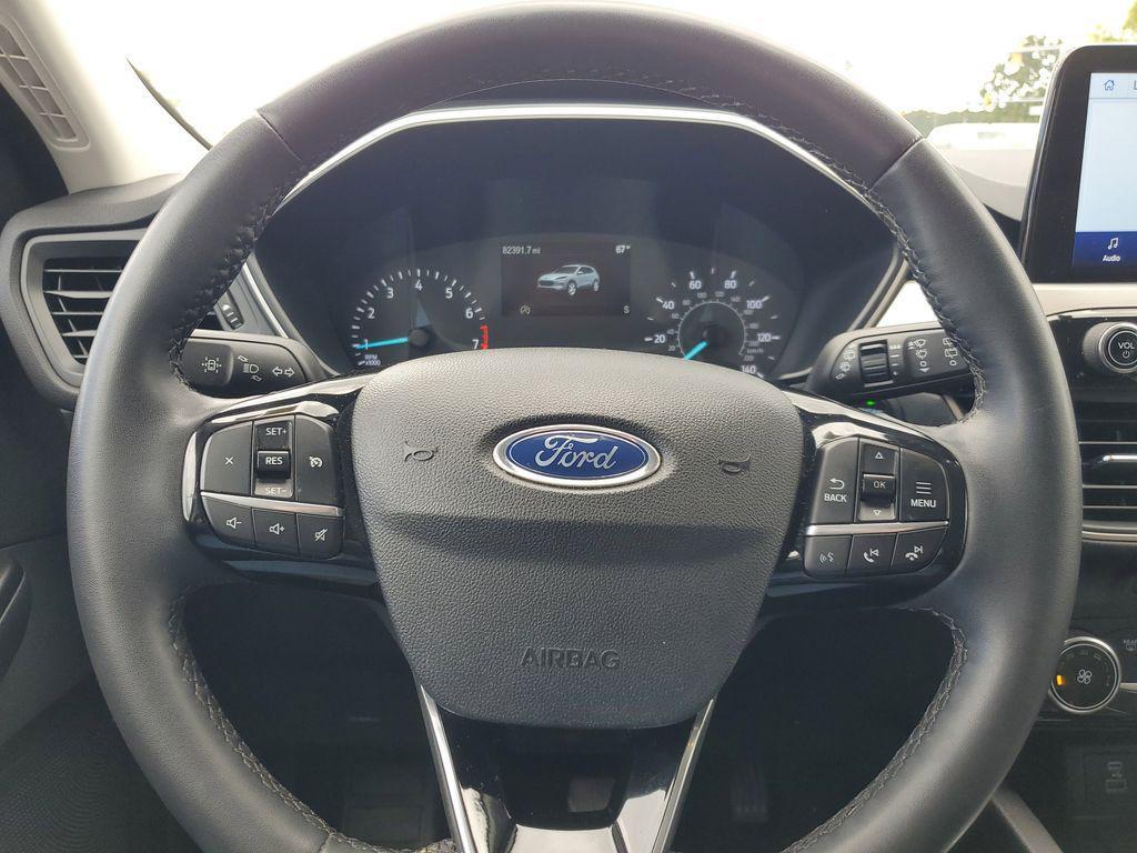 used 2022 Ford Escape car, priced at $17,900