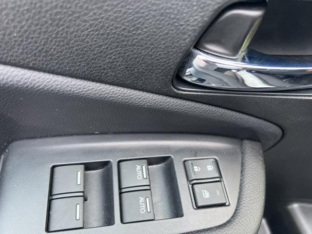 used 2022 Honda Pilot car, priced at $31,555