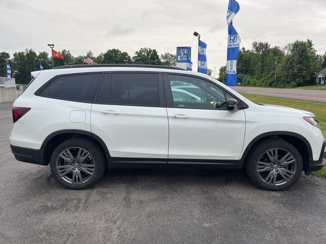 used 2022 Honda Pilot car, priced at $31,555