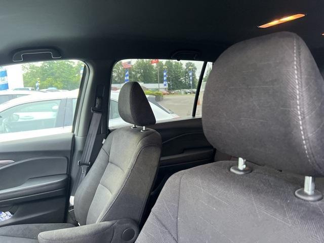 used 2022 Honda Pilot car, priced at $31,555