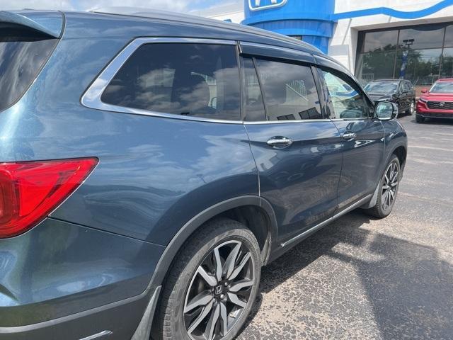 used 2021 Honda Pilot car, priced at $25,855
