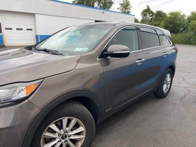 used 2019 Kia Sorento car, priced at $13,988