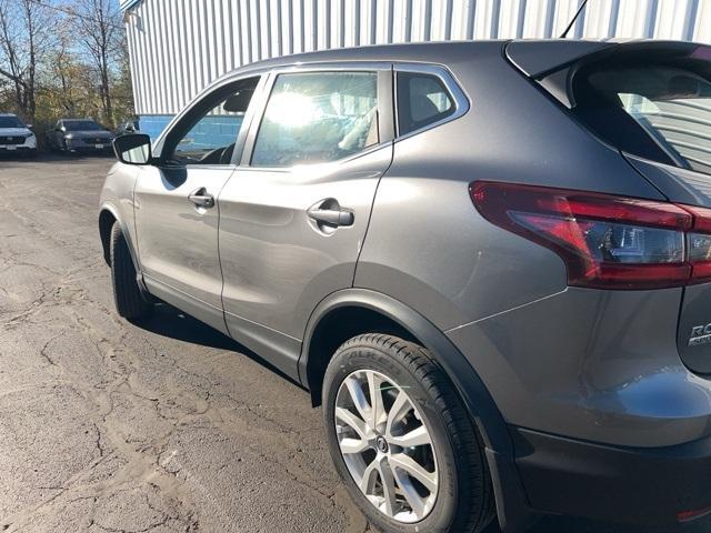 used 2021 Nissan Rogue Sport car, priced at $20,722