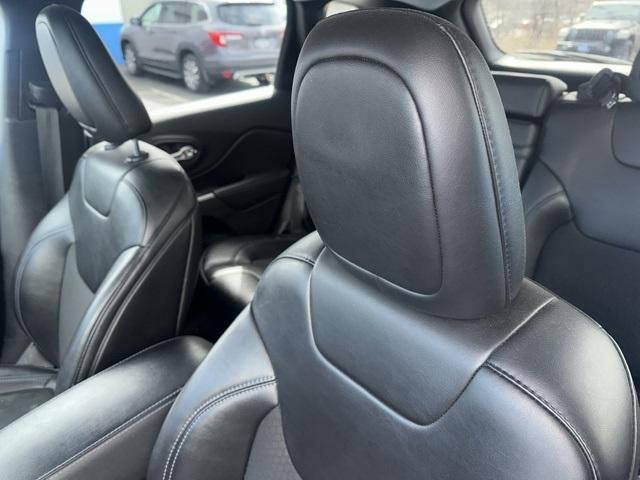 used 2019 Jeep Cherokee car, priced at $16,855