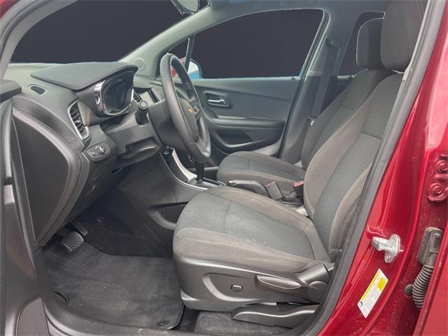 used 2021 Chevrolet Trax car, priced at $17,422