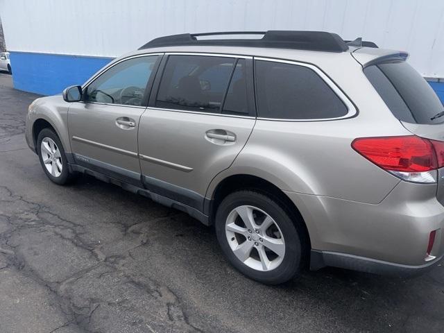 used 2014 Subaru Outback car, priced at $10,655