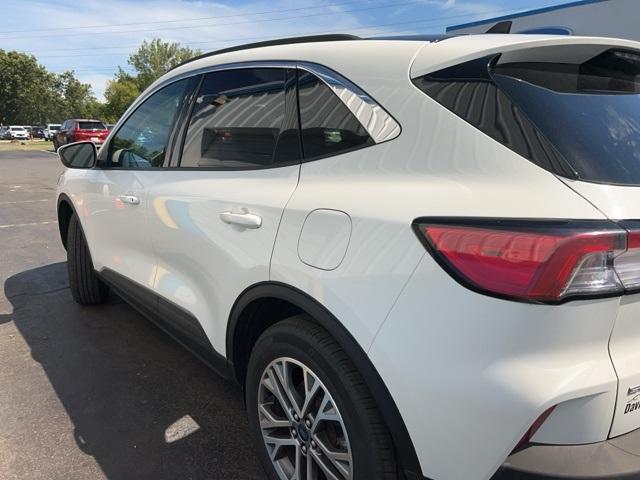 used 2022 Ford Escape car, priced at $24,555
