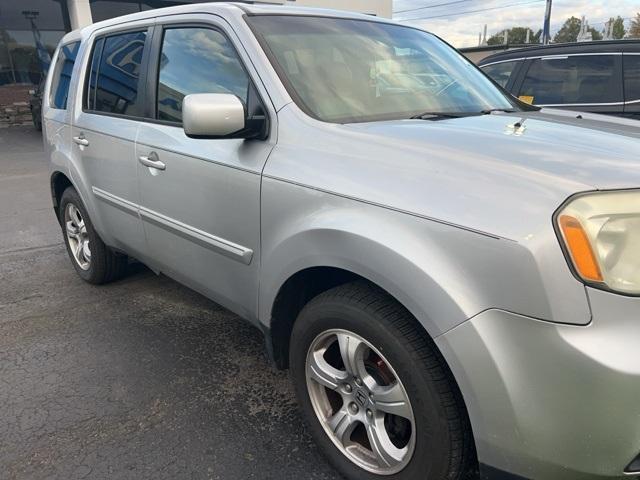 used 2014 Honda Pilot car, priced at $8,588