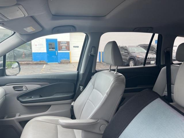 used 2017 Honda Pilot car, priced at $18,988