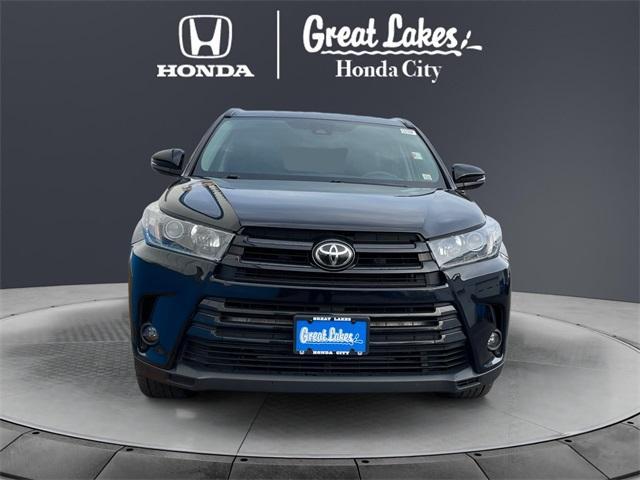 used 2019 Toyota Highlander car, priced at $23,488