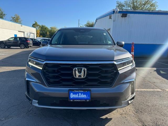 used 2023 Honda Pilot car, priced at $36,988