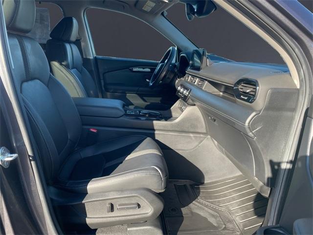 used 2023 Honda Pilot car, priced at $36,322