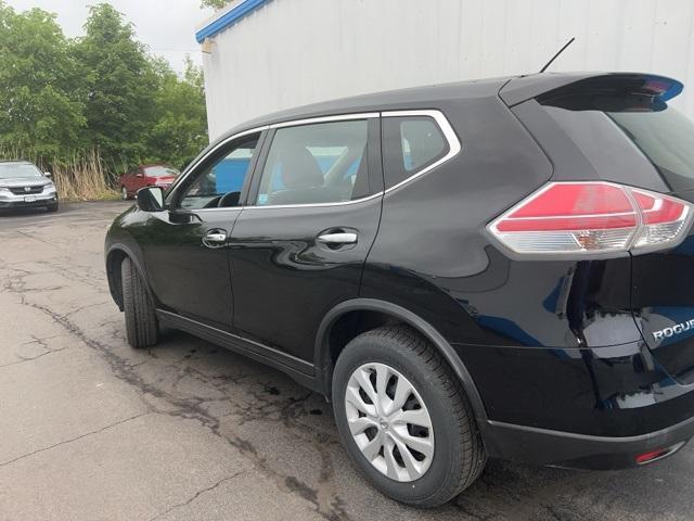 used 2015 Nissan Rogue car, priced at $9,555