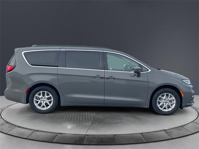 used 2022 Chrysler Pacifica car, priced at $22,022