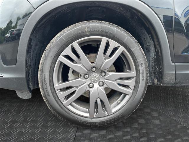 used 2022 Honda Pilot car, priced at $32,555