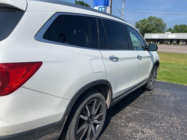 used 2020 Honda Pilot car, priced at $26,422