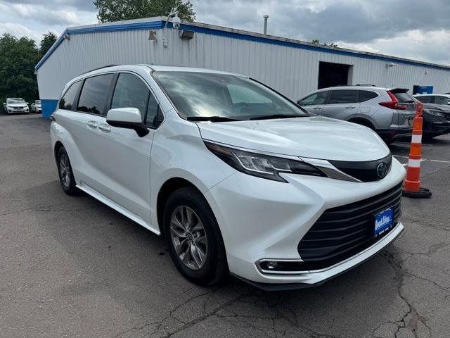 used 2022 Toyota Sienna car, priced at $33,988