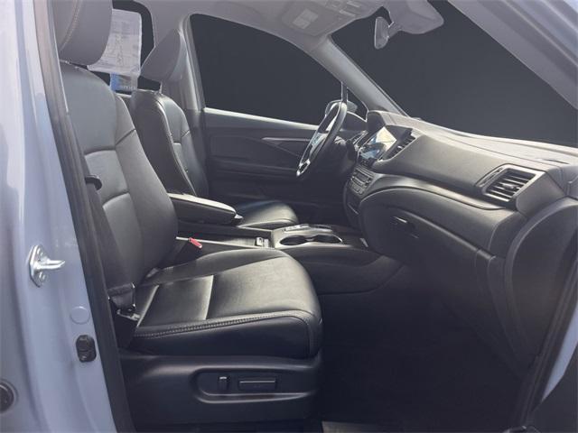 used 2022 Honda Pilot car, priced at $35,555