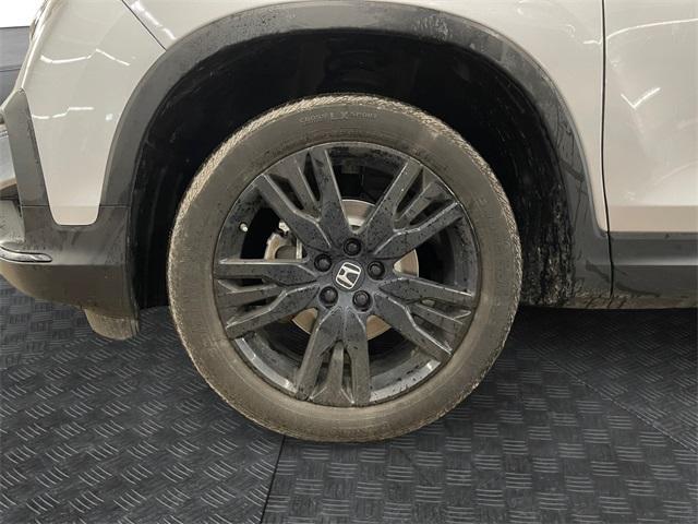 used 2022 Honda Pilot car, priced at $35,122