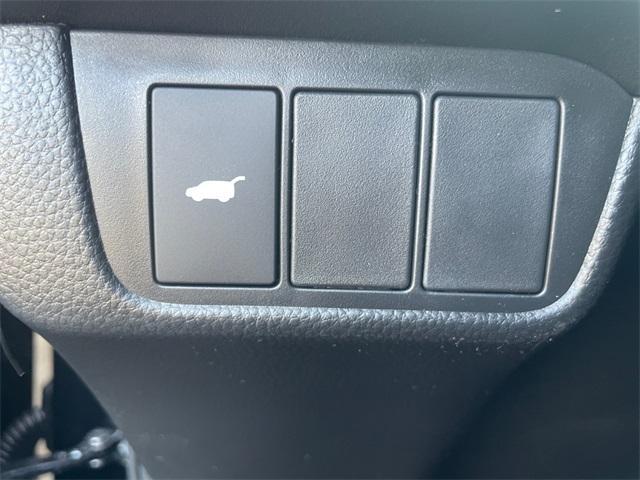 new 2026 Honda CR-V Hybrid car, priced at $40,195