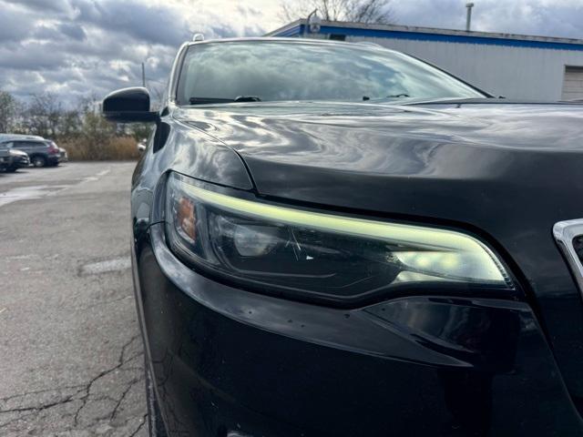 used 2019 Jeep Cherokee car, priced at $16,888