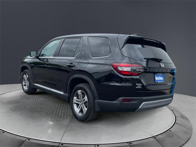 used 2023 Honda Pilot car, priced at $38,455