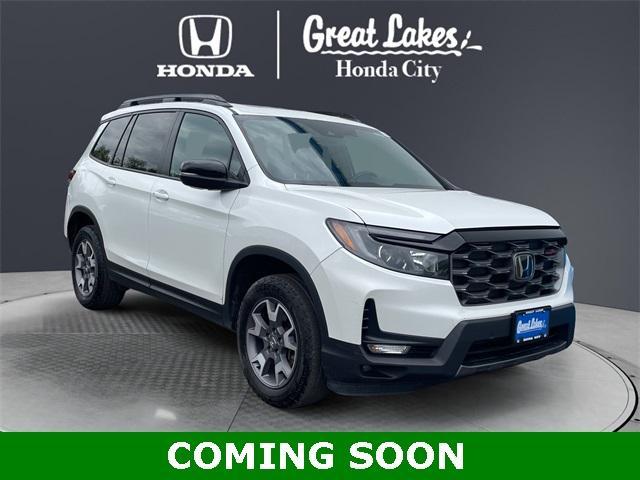 used 2022 Honda Passport car, priced at $29,588