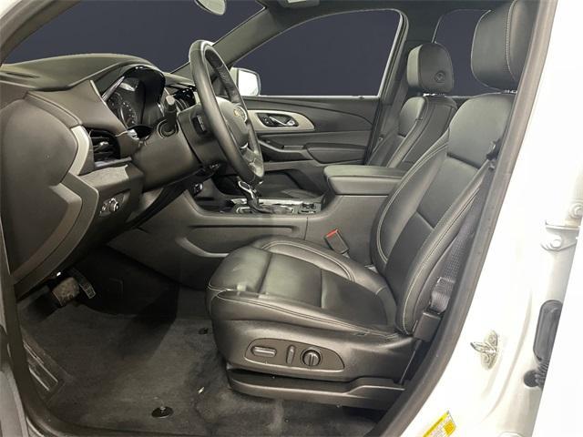 used 2023 Chevrolet Traverse car, priced at $31,655