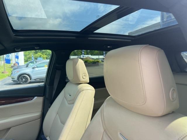 used 2017 Cadillac XT5 car, priced at $18,455