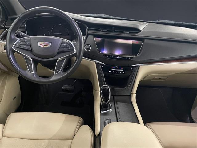 used 2017 Cadillac XT5 car, priced at $18,388