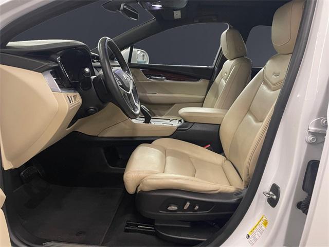 used 2017 Cadillac XT5 car, priced at $18,388