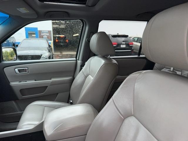 used 2015 Honda Pilot car, priced at $9,655