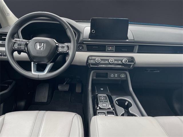 used 2024 Honda Pilot car, priced at $45,388