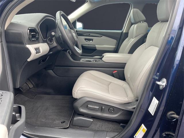 used 2024 Honda Pilot car, priced at $45,388