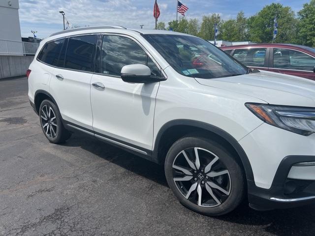used 2022 Honda Pilot car, priced at $38,055