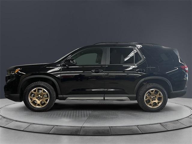 used 2024 Honda Pilot car, priced at $47,755