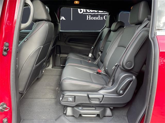 new 2025 Honda Odyssey car, priced at $43,920