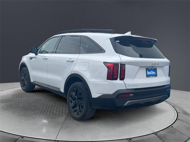 used 2023 Kia Sorento car, priced at $27,822