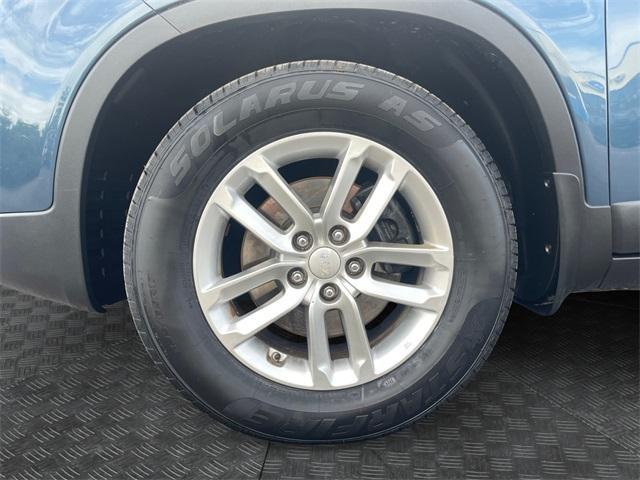 used 2015 Kia Sorento car, priced at $9,988